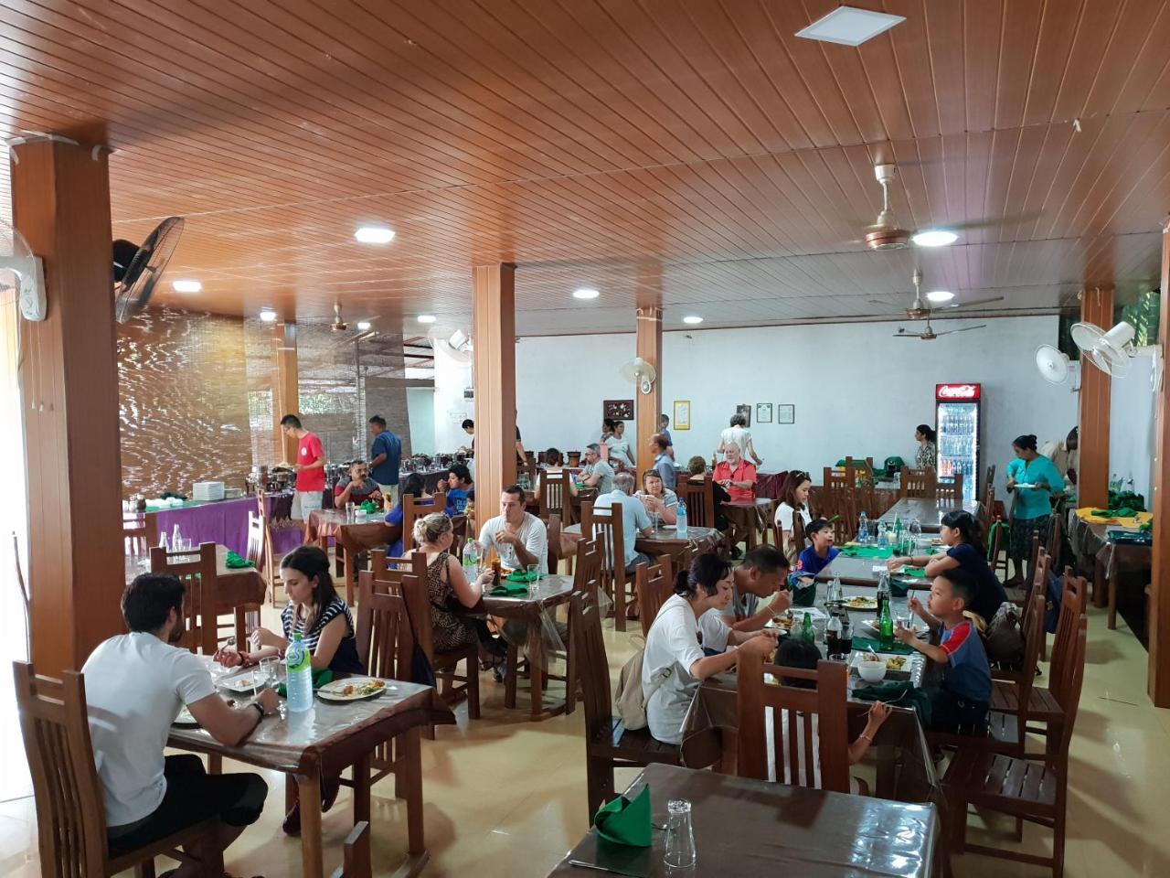 Ariya Rest & Ayurveda Spa โปลอนนารูวา ภายนอก รูปภาพ